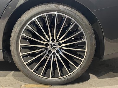 MERCEDES-BENZ E-CLASS - 4