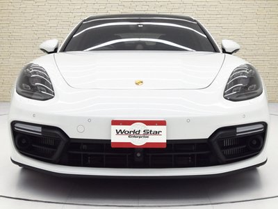 PORSCHE PANAMERA - 7