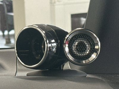 Thumbnail 36