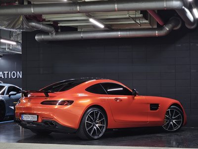 MERCEDES-BENZ GT AMG - 6