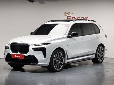 BMW X7 - 1