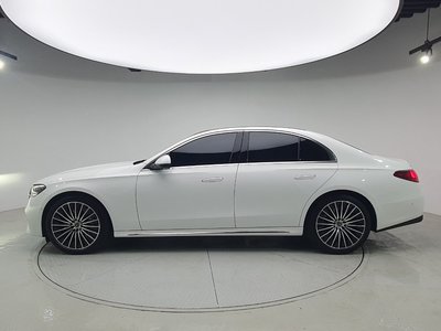 2026 Mercedes-BENZ E-CLASS — фото 5