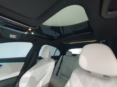 2026 Mercedes-BENZ E-CLASS 缩略图 19