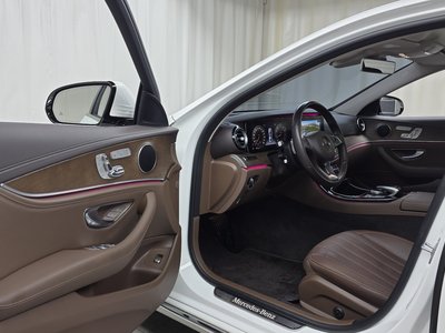 MERCEDES-BENZ E-CLASS - 10