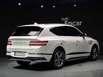صورة 3 لـ 2023 Genesis GV80