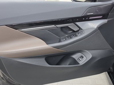 2023 BMW 5 SERIES thumbnail 14