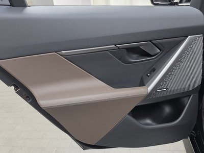 2023 BMW 5 SERIES thumbnail 15