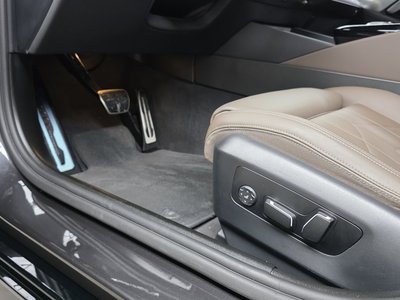 2023 BMW 5 SERIES thumbnail 29