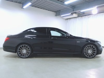 MERCEDES-BENZ E-CLASS AMG - 8