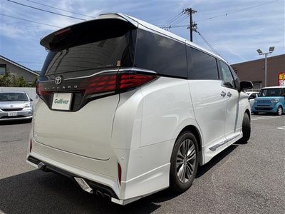 2023 Toyota ALPHARD — фото 7