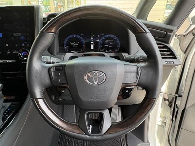 2023 Toyota ALPHARD — фото 8