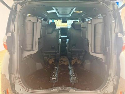 2023 Toyota VELLFIRE thumbnail 13