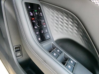2025 AUDI A5 AVANT — миниатюра 30