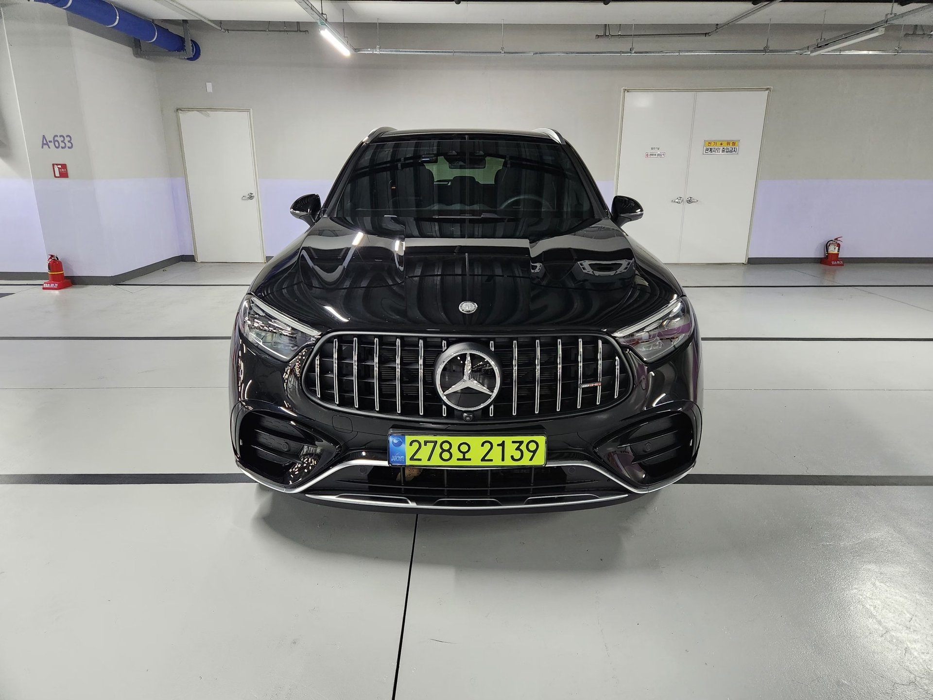 MERCEDES-BENZ GLC - View 1
