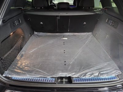 MERCEDES-BENZ GLC - 10