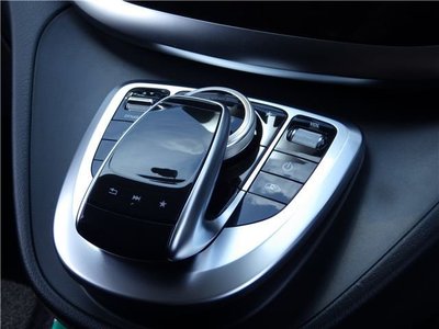 2019 Mercedes-BENZ V-CLASS — миниатюра 24