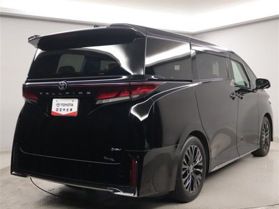 2024 Toyota VELLFIRE — фото 3