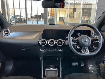 MERCEDES-BENZ GLA AMG - 9