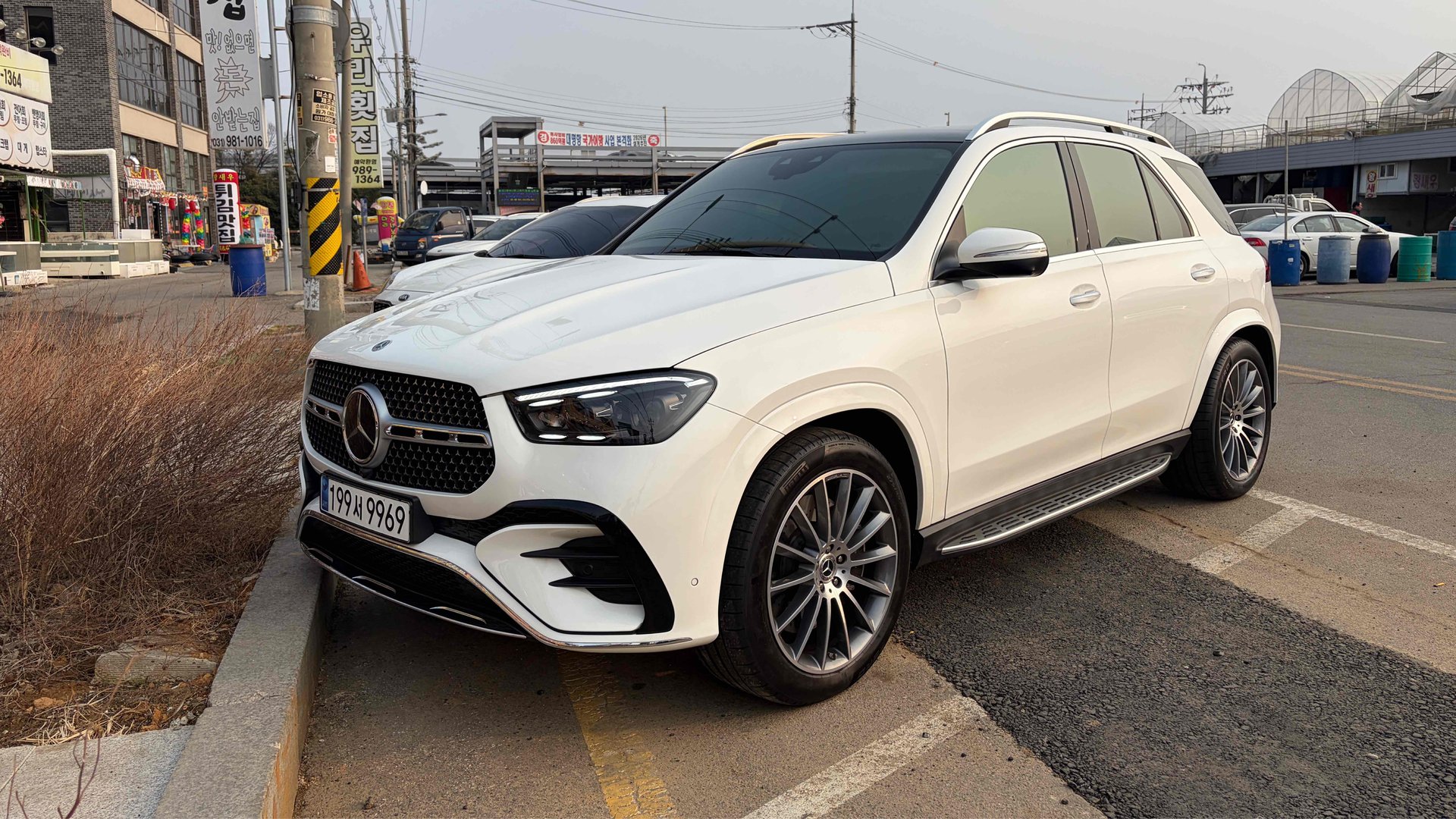 MERCEDES-BENZ GLE - View 1