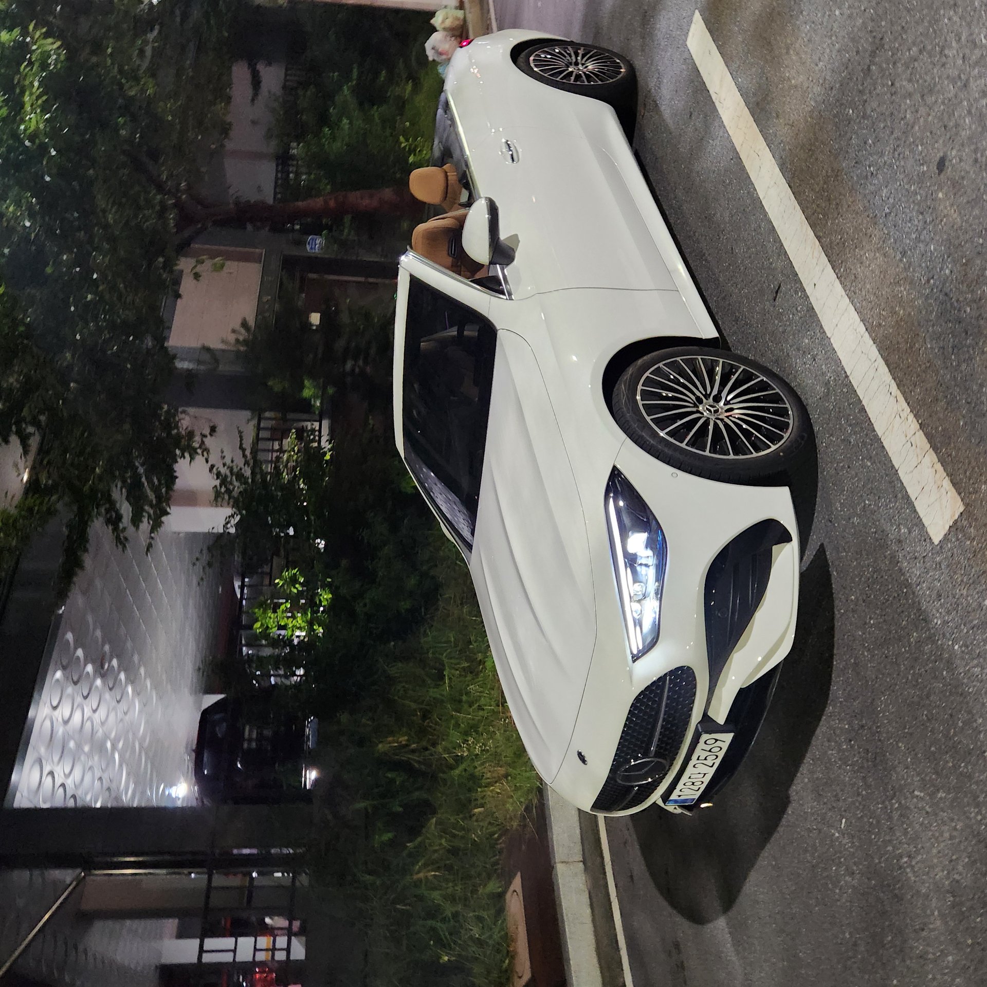 MERCEDES-BENZ CLE - View 1