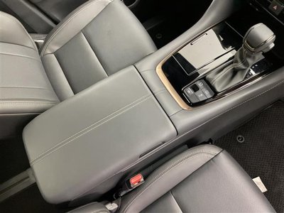 TOYOTA ALPHARD - 9