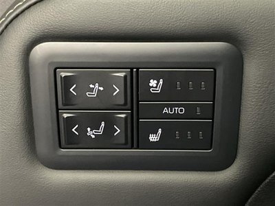 2025 TOYOTA ALPHARD 缩略图 36