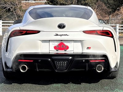 TOYOTA SUPRA - 8