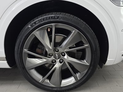 صورة 8 لـ 2021 Genesis GV70
