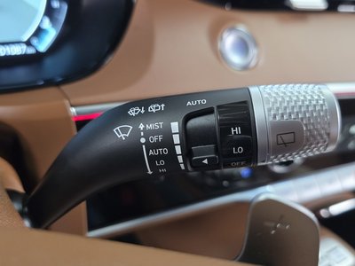 2021 Genesis GV70 thumbnail 22