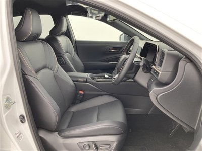 صورة مصغرة 32 لـ 2026 Toyota CROWN SPORT
