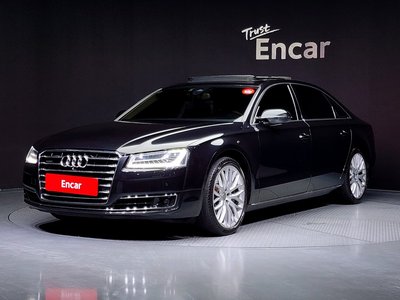 AUDI NEW A8