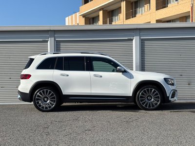 MERCEDES-BENZ GLB - 10