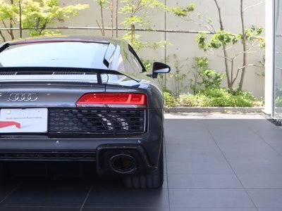 2021 AUDI R8 — миниатюра 14