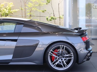 2021 AUDI R8 — миниатюра 11