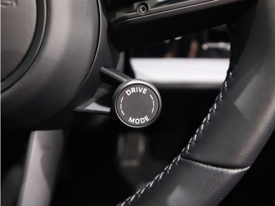 2021 Porsche TAYCAN — миниатюра 13