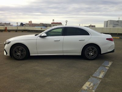 MERCEDES-BENZ E-CLASS - 3