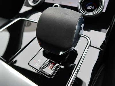 2021 LAND Rover RANGE ROVER VELAR thumbnail 42