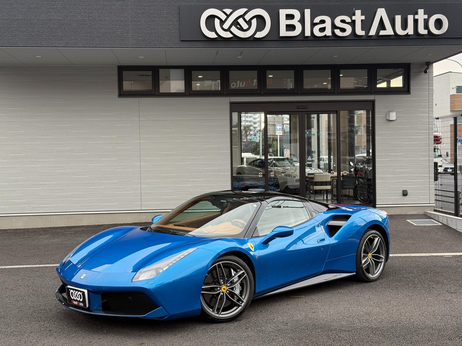 FERRARI 488 SPIDER - View 1