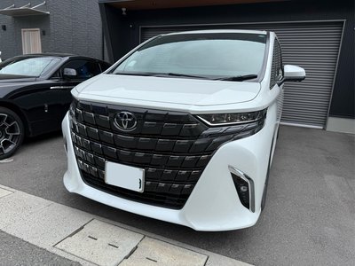 TOYOTA ALPHARD - 1