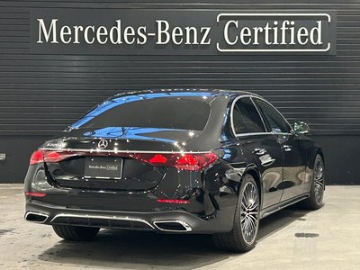 MERCEDES-BENZ E-CLASS - 4