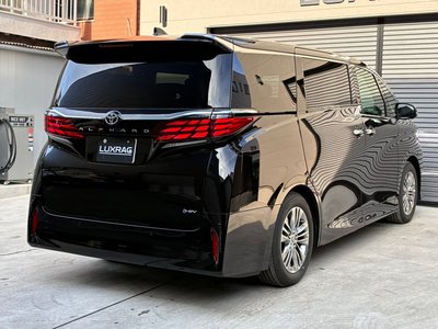 TOYOTA ALPHARD - 10