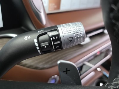 2023 Genesis G90 (RS4) — миниатюра 13