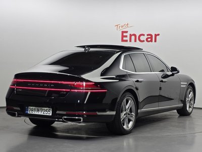 صورة 3 لـ 2023 Genesis G90 (RS4)