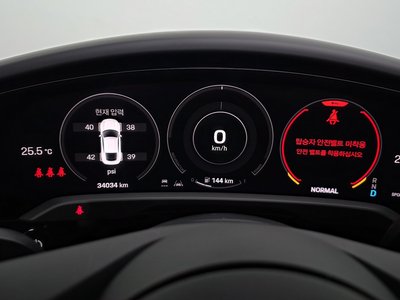 صورة مصغرة 12 لـ 2024 Porsche TAYCAN