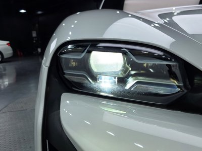 صورة 10 لـ 2024 Porsche TAYCAN