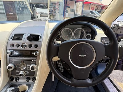 2010 Aston Martin RAPIDE — фото 11
