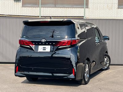2024 Toyota ALPHARD — фото 6