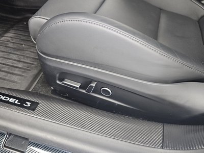 2024 Tesla MODEL 3 缩略图 32