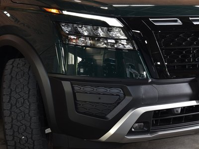 NISSAN PATHFINDER - 9