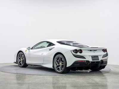 صورة 9 لـ 2022 FERRARI F8 TRIBUTO